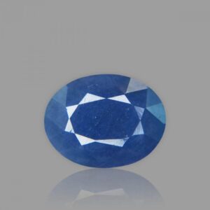 Blue Sapphire - 4.63 Carat